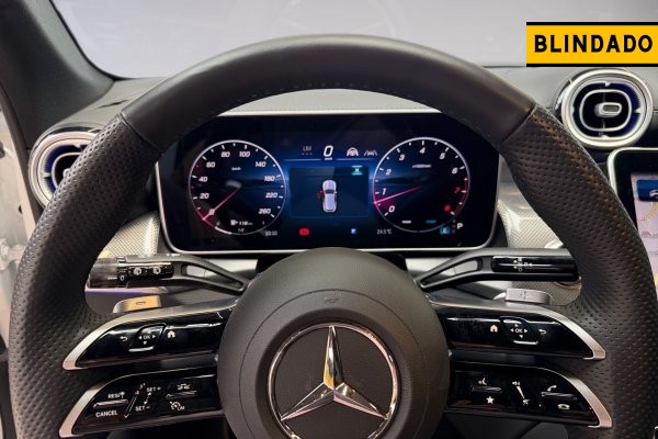 MERCEDES-BENZ GLC 300 2.0 MHEV AMG LINE 4MATIC 9G-TRONIC 2025/2026 MERCEDES-BENZ GLC 300 2.0 MHEV AMG LINE 4MATIC 9G-TRONIC 2025/2026
